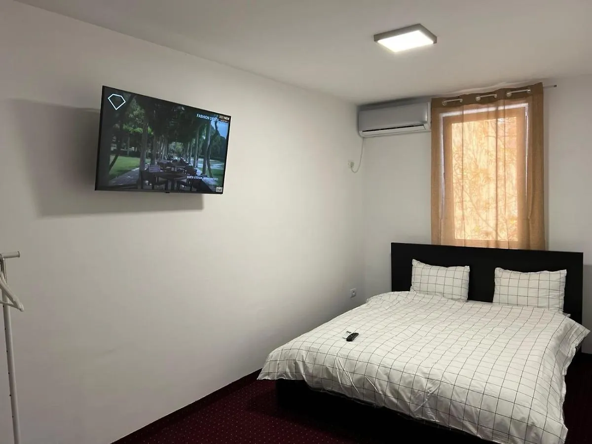 Hostel La Vila Maria Boekarest