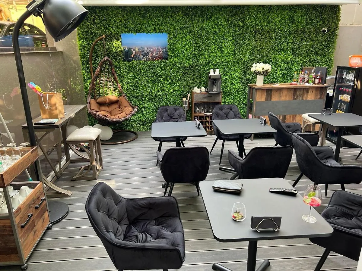 Hostel La Vila Maria Boekarest